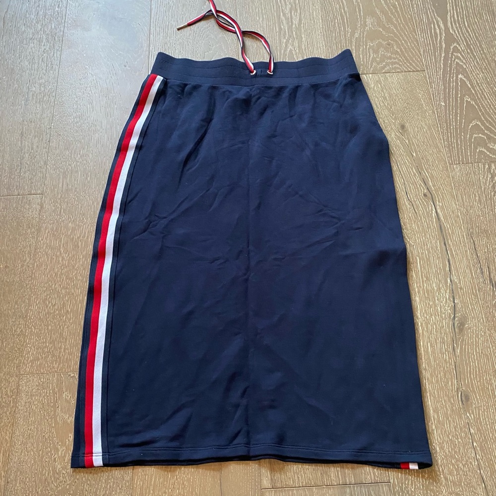 Tommy Hilfiger knit navy midi skirt